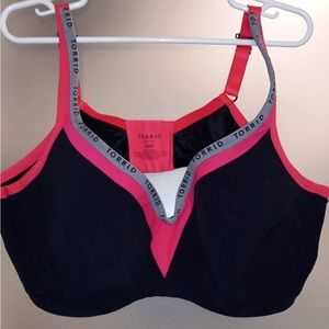Torrid Sports Bra with Underwire 50DD